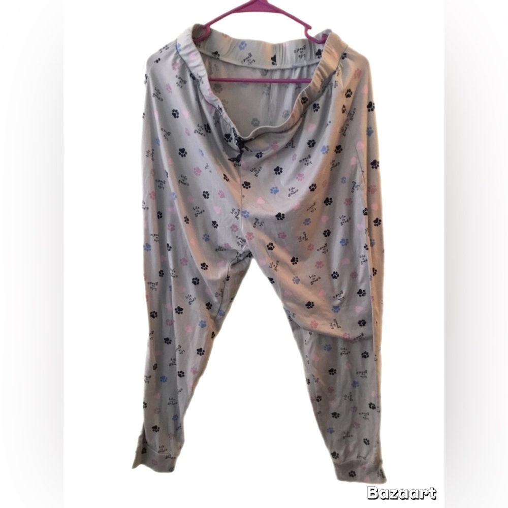 Life Is Good Light Gray Paw Print Pajama Pants